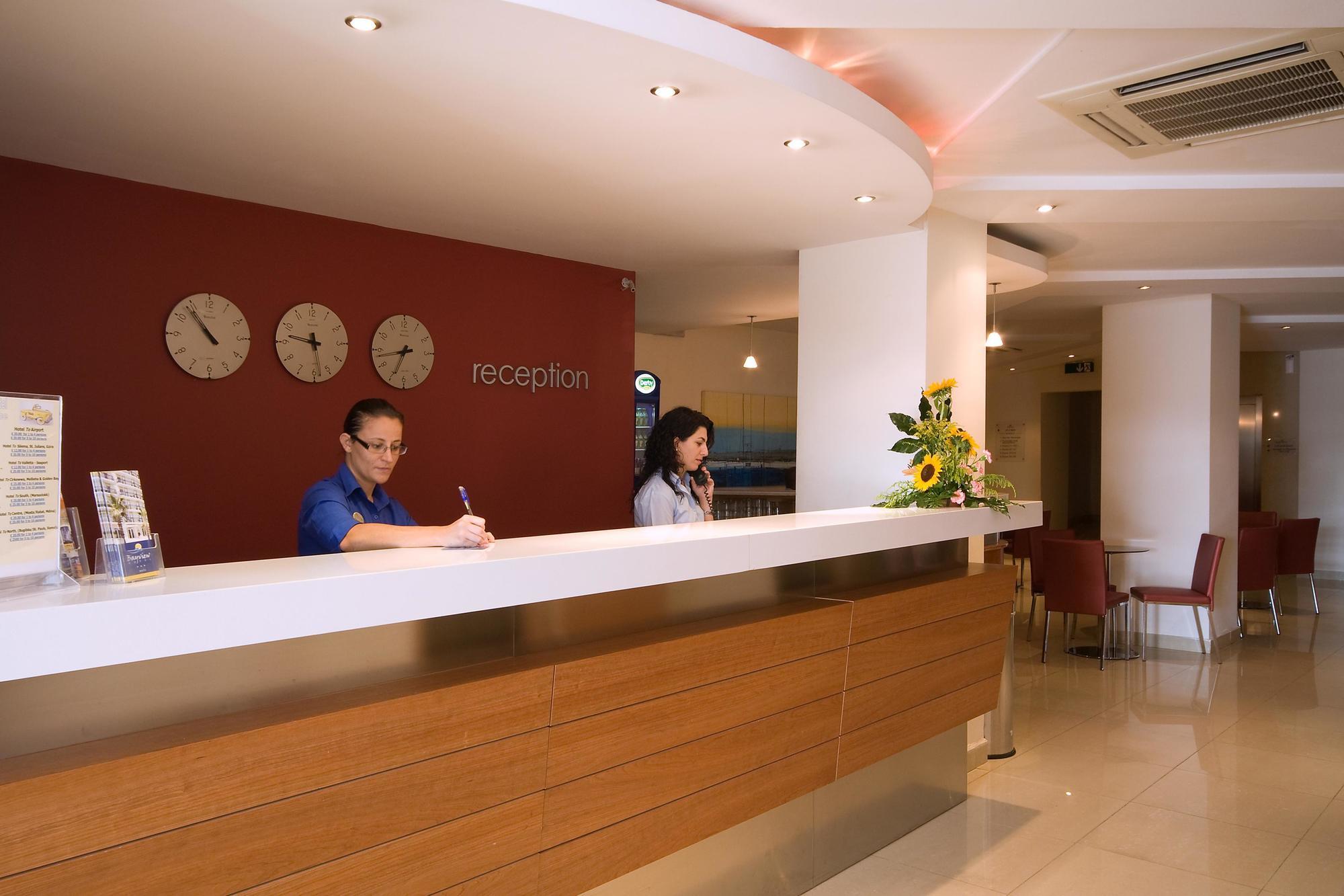 海湾景观酒店&公寓 Gzira 内观 照片